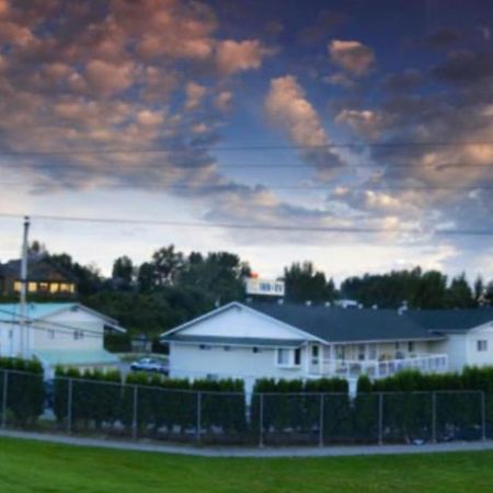 Fraser Bridge Inn Quesnel Luaran gambar